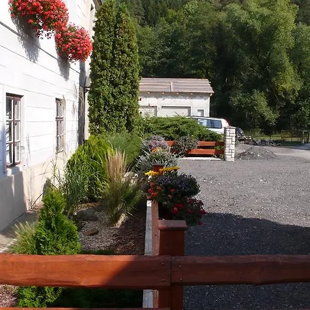 Casa de hóspedes Padrtuv Mlyn